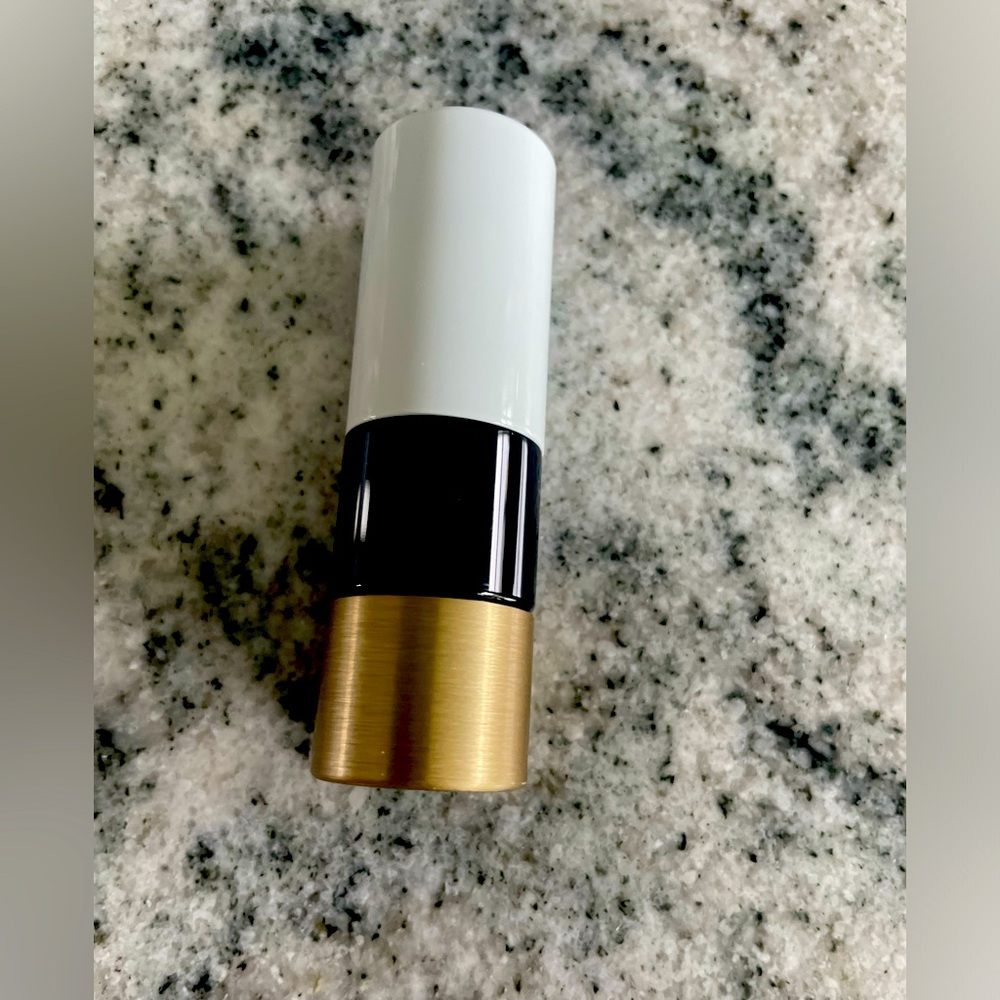 Hermes Rouge magnetic lipstick